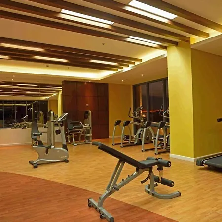 Comfy Condo Grand Riviera Suite, Roxas Blvd Ermita Manila Infront Of Us Embassy
